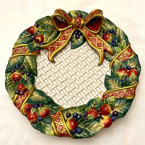Fitz and Floyd Essentials Christmas Harvest Fruit Plate - Picture 1 of 3